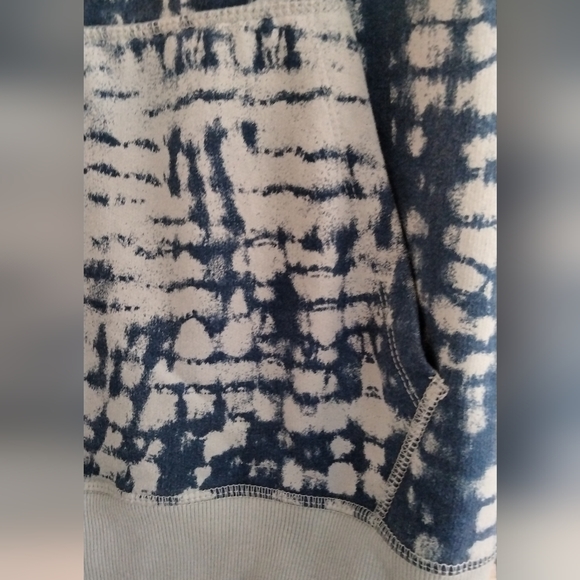 Volcom Blue Tie-Dye Hoodie - Picture 5 of 10